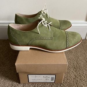 NIB – Cole Haan Women’s Gramercy Oxford – Fern/Ivory – Size 9.5B